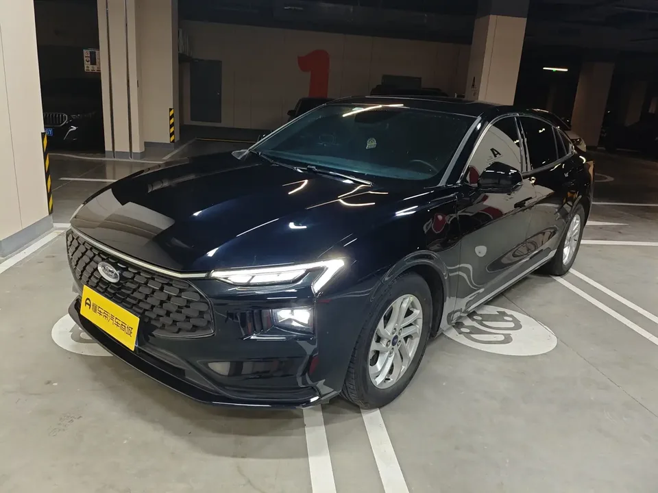 Ford Mondeo Mondeo 2023 EcoBoost 180 Comfort 2024 — photo 1, buy with delivery to Moscow