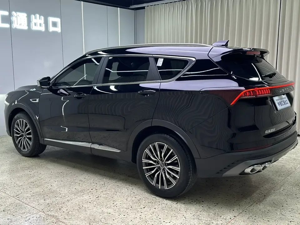 Jetour Jietu X70 PLUS Jietu X70 PLUS 2023 1.5T DCT Brave PLUS 5-seater 2023 — thumbnail 4