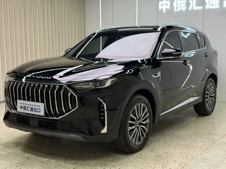 Jetour Jietu X70 PLUS Jietu X70 PLUS 2023 1.5T DCT Brave PLUS 5-seater 2023 — photo 1, buy with delivery to Moscow