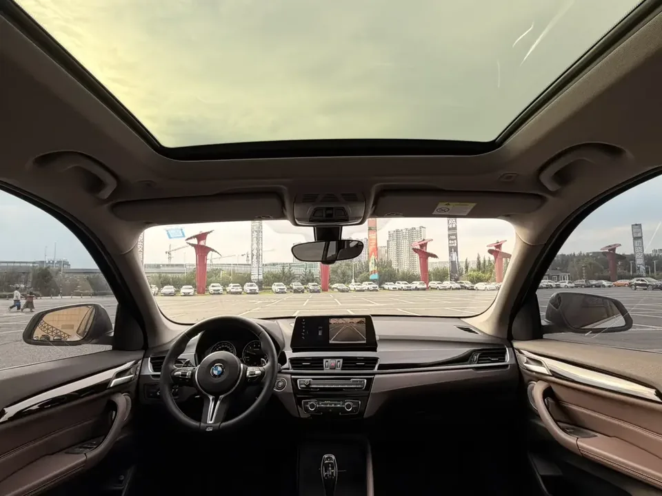 BMW X1 BMW X1 2022 sDrive20Li Fashion 2022 — thumbnail 3
