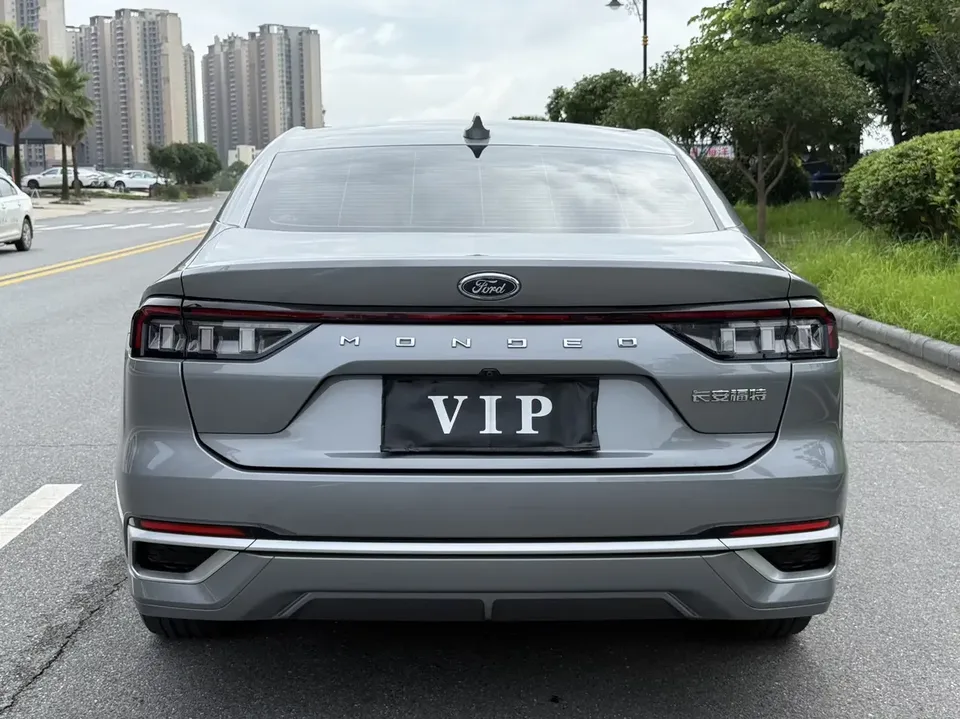 Ford Mondeo Mondeo 2023 EcoBoost 180 Comfort 2024 — thumbnail 2