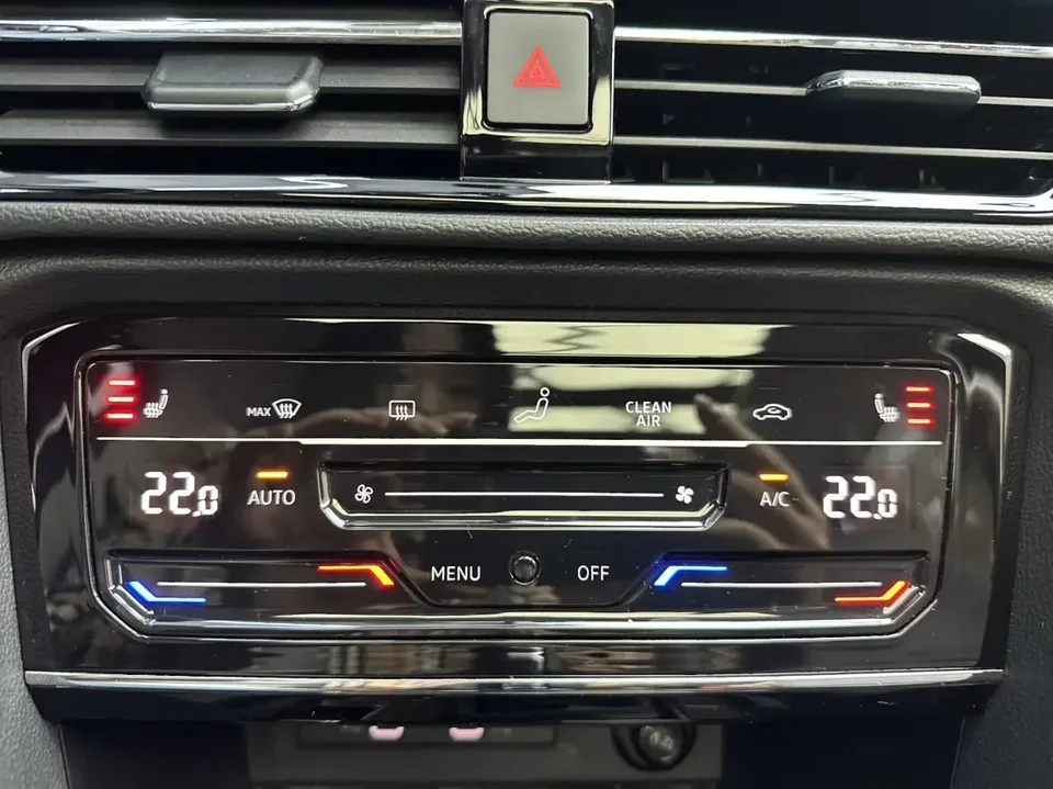 Volkswagen Tharu tuyue 2022 280TSI 2WD Deluxe Edition 2022 — thumbnail 3