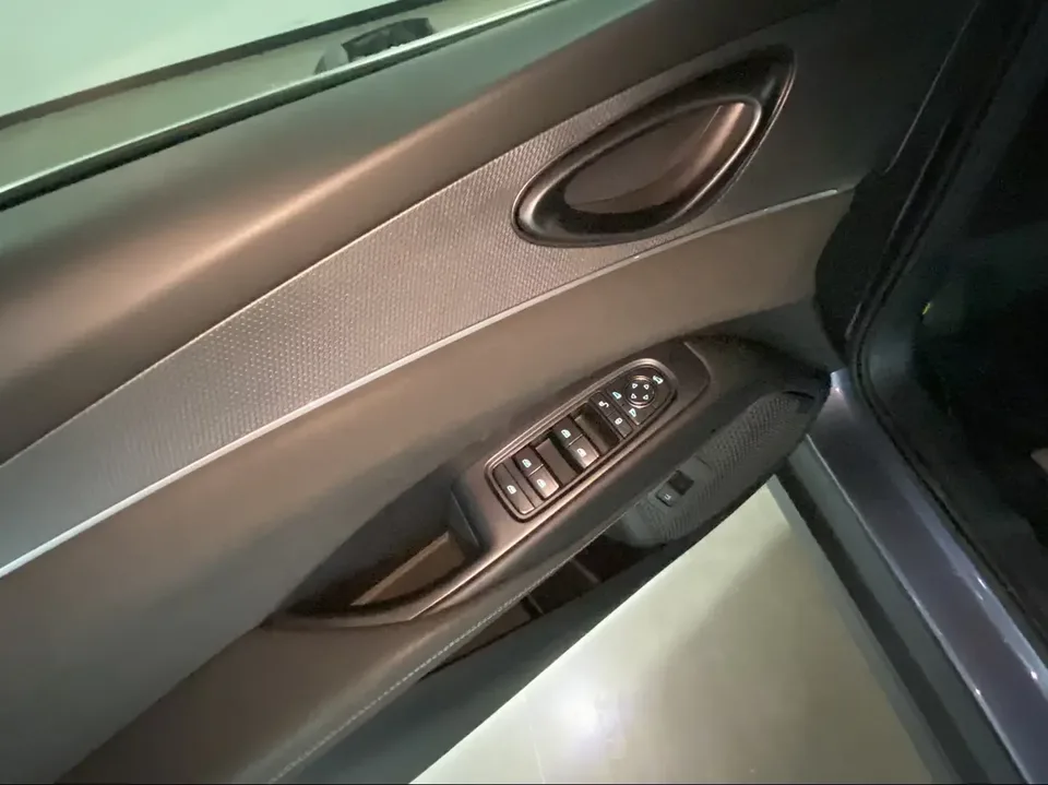 BYD Seal 06DM Seal 06DM 2025 DM-i 120KM Premium Edition 2025 — миниатюра 5