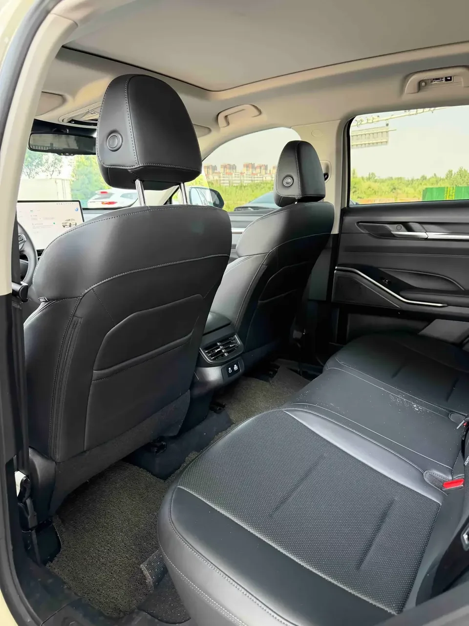Haval H6 Haval H6 2024 1.5T Automatic 2WD Pro Edition 2024 — thumbnail 3
