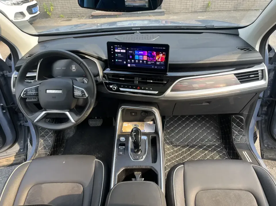 Haval H6 Haval H6 2023 National Trend Edition 1.5T Automatic Champion Edition 2023 — thumbnail 5
