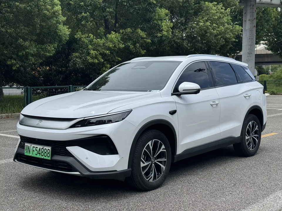 BYD Song Pro DM Song Pro DM 2025 Second generation intelligent driving version DM-i 75KM leading model 2025 — photo 1, buy with delivery to Moscow