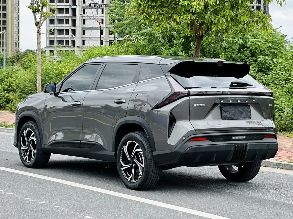 Geely Atlas Boyue 2024 1.5TD Smart Edition 2024 — thumbnail 4