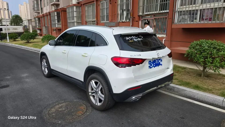 Mercedes-Benz GLA Mercedes-Benz GLA 2022 GLA 180 2022 — thumbnail 4
