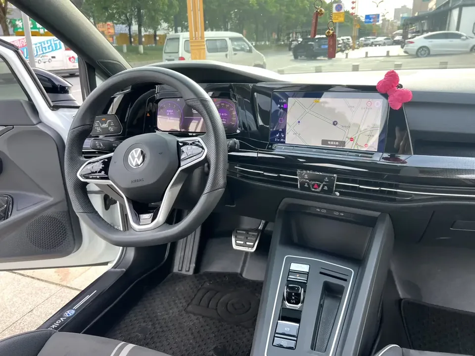 Volkswagen Golf golf 2023 280TSI DSG R-Line Lite 2024 — thumbnail 5