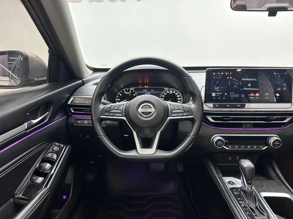 Nissan Altima Sound of nature 2022 2.0L XL-TLS Enjoy Edition 2024 — thumbnail 4