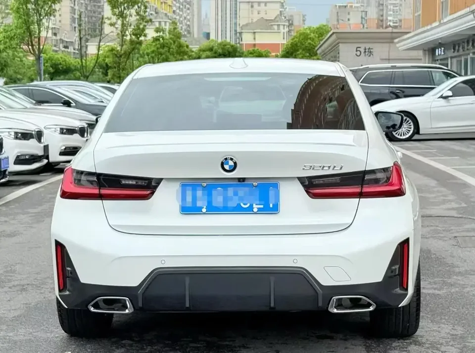 BMW 3 Series BMW 3 Series 2023 320i M Sport Package 2023 — thumbnail 2