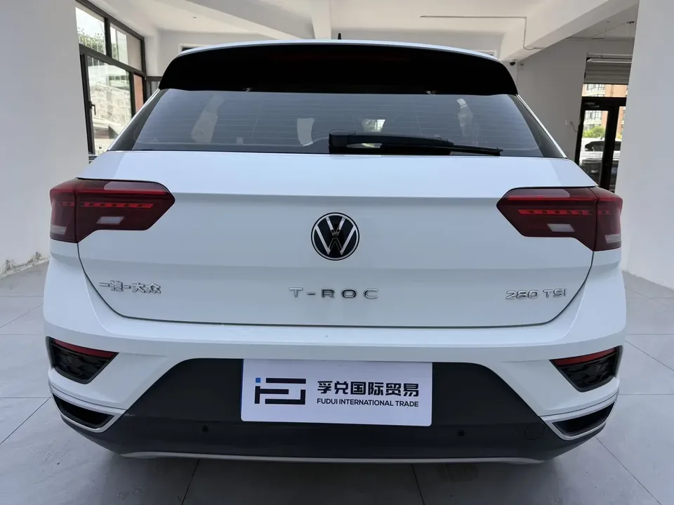 Volkswagen T-Roc TANG 2022 280TSI DSG 2WD Comfort PLUS 2022 — thumbnail 2