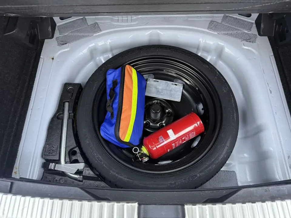 Volkswagen T-Roc TANG 2022 280TSI DSG 2WD Comfort PLUS 2022 — thumbnail 4