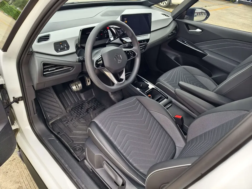 Volkswagen ID.3 Volkswagen ID.3 2024 Pure Smart Edition 2024 — thumbnail 4