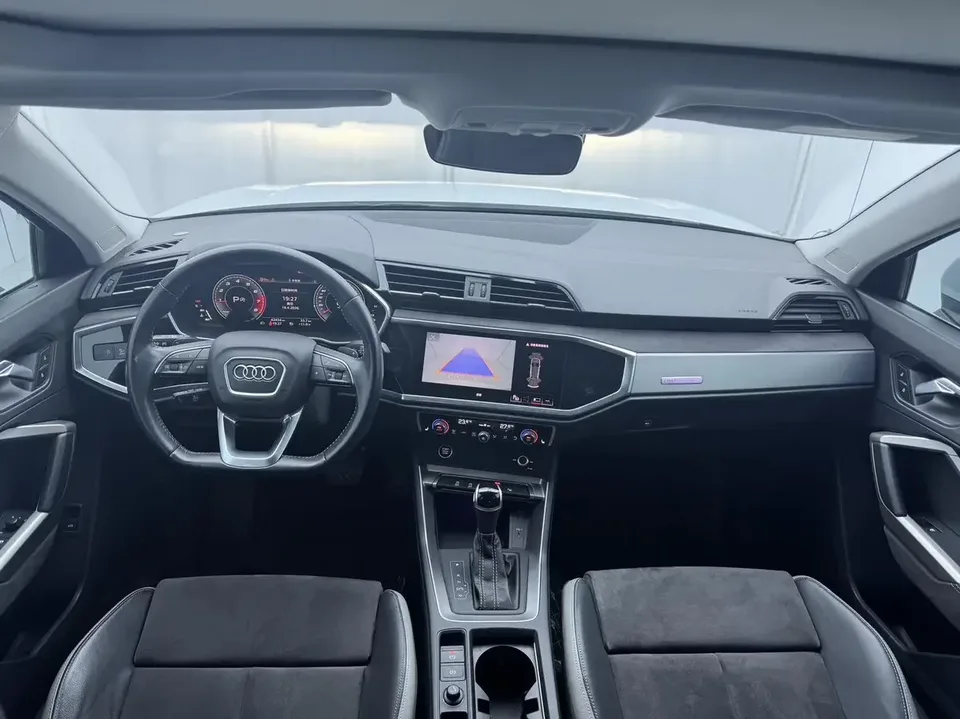 Audi Q3 Audi Q3 2022 35 TFSI Stylish Dynamic 2022 — thumbnail 4