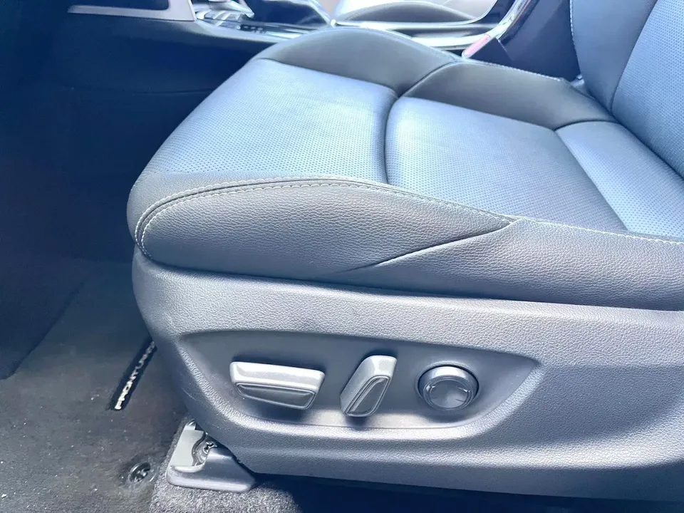 Toyota Frontlander Fenglanda 2023 2.0L CVT Deluxe Edition 2024 — thumbnail 3