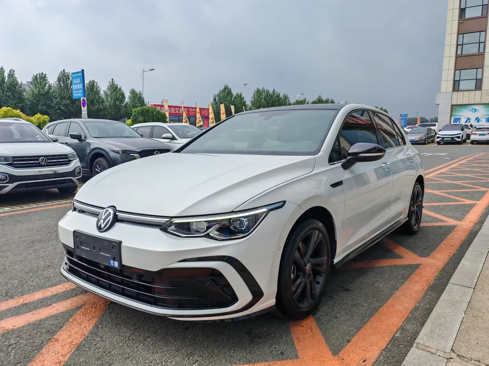 Volkswagen Golf golf 2023 280TSI DSG R-Line Lite 2023 — thumbnail 3