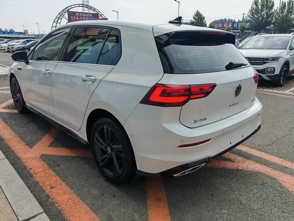 Volkswagen Golf golf 2023 280TSI DSG R-Line Lite 2023 — thumbnail 4