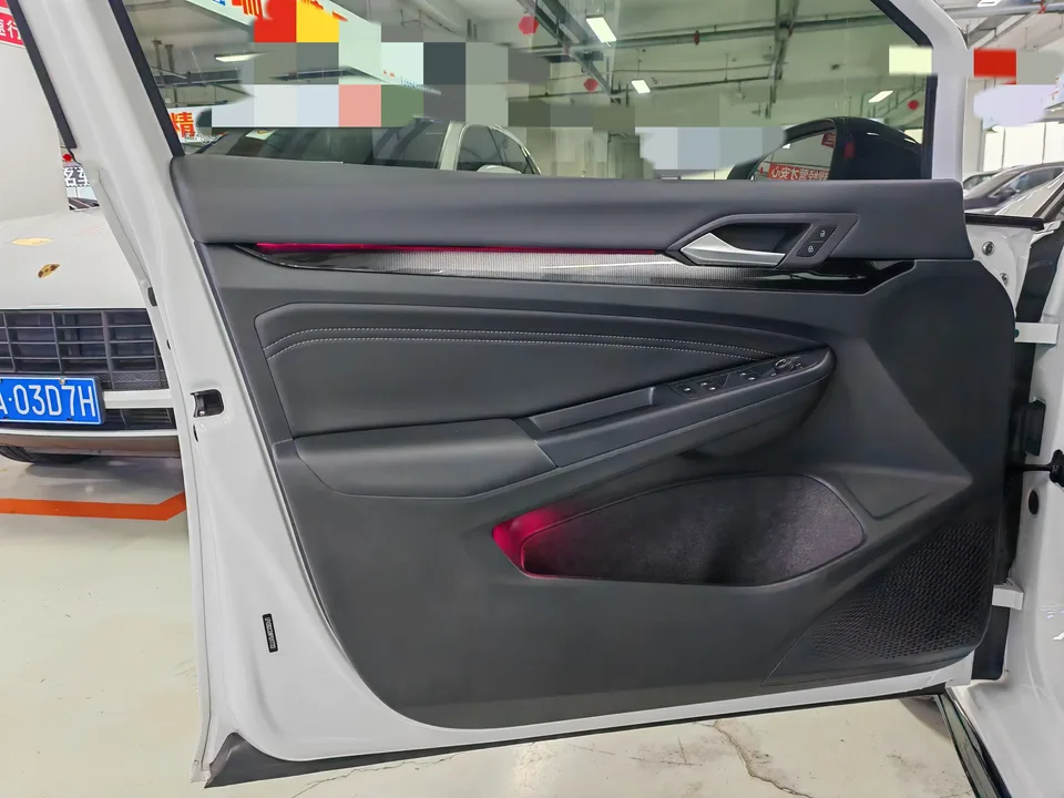 Volkswagen Golf golf 2023 280TSI DSG R-Line Lite 2023 — thumbnail 5