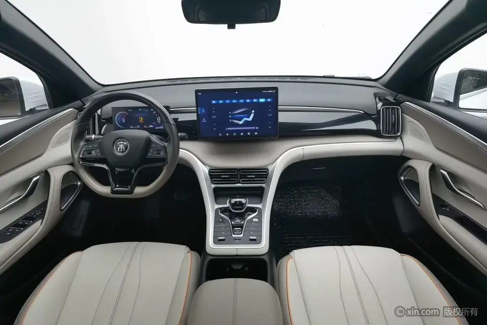 BYD Song Pro DM Song Pro DM 2024 DM-i Glory Edition 110km Surpassing Type 2024 — thumbnail 4