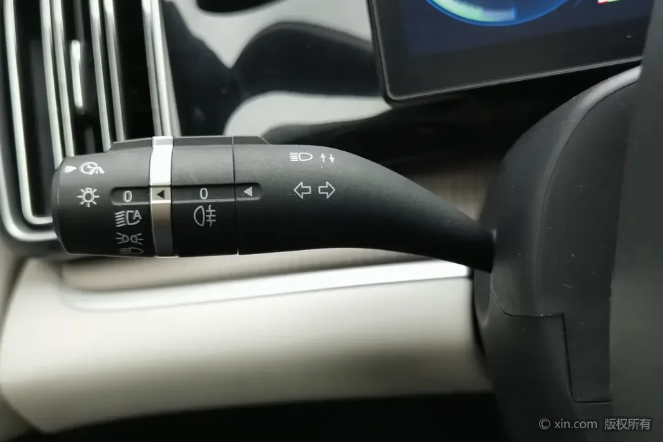 BYD Song Pro DM Song Pro DM 2024 DM-i Glory Edition 110km Surpassing Type 2024 — thumbnail 5