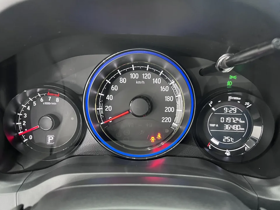 Honda WR-V HondaXR-V 2021 1.5L CVT Classic Edition 2022 — thumbnail 4