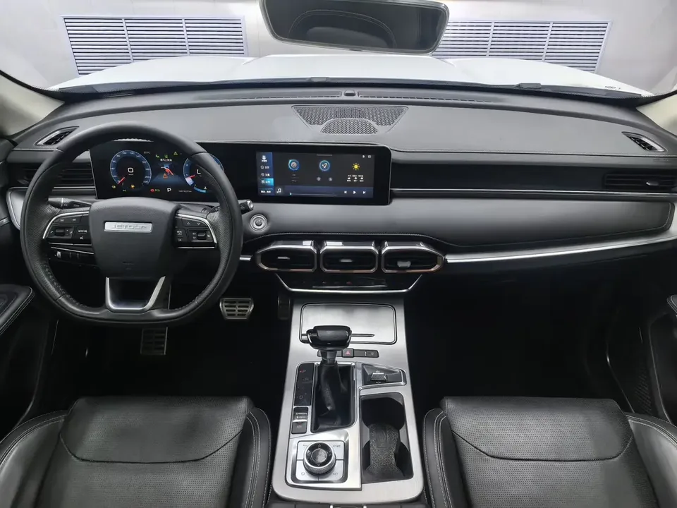 Jetour Jietu X70 PLUS Jietu X70 PLUS 2021 1.5T DCT 7-seater 2022 — thumbnail 5