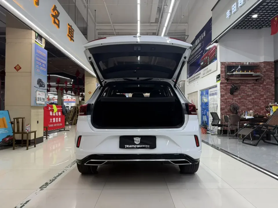 Volkswagen T-Roc TANG 2021 280TSI DSG 2WD R-Line Pro Smart Edition 2022 — thumbnail 2