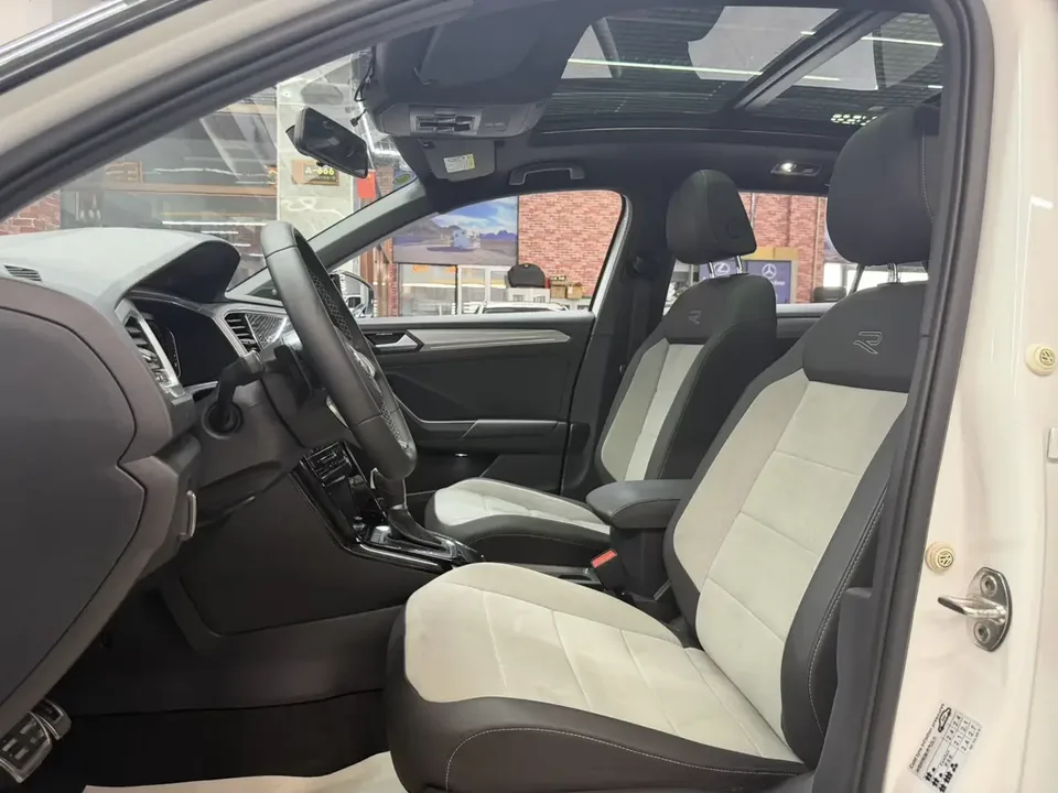 Volkswagen T-Roc TANG 2021 280TSI DSG 2WD R-Line Pro Smart Edition 2022 — thumbnail 5
