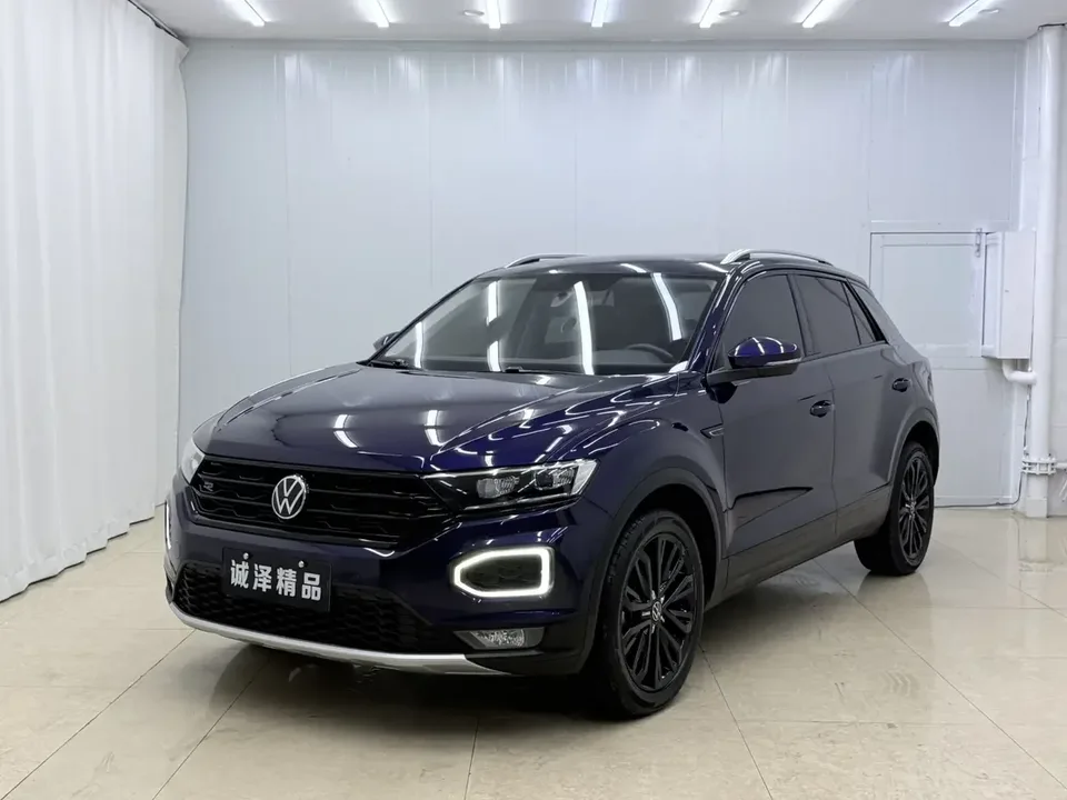 Volkswagen T-Roc TANG 2022 280TSI DSG 2WD Comfort PLUS 2022 — photo 1, buy with delivery to Moscow