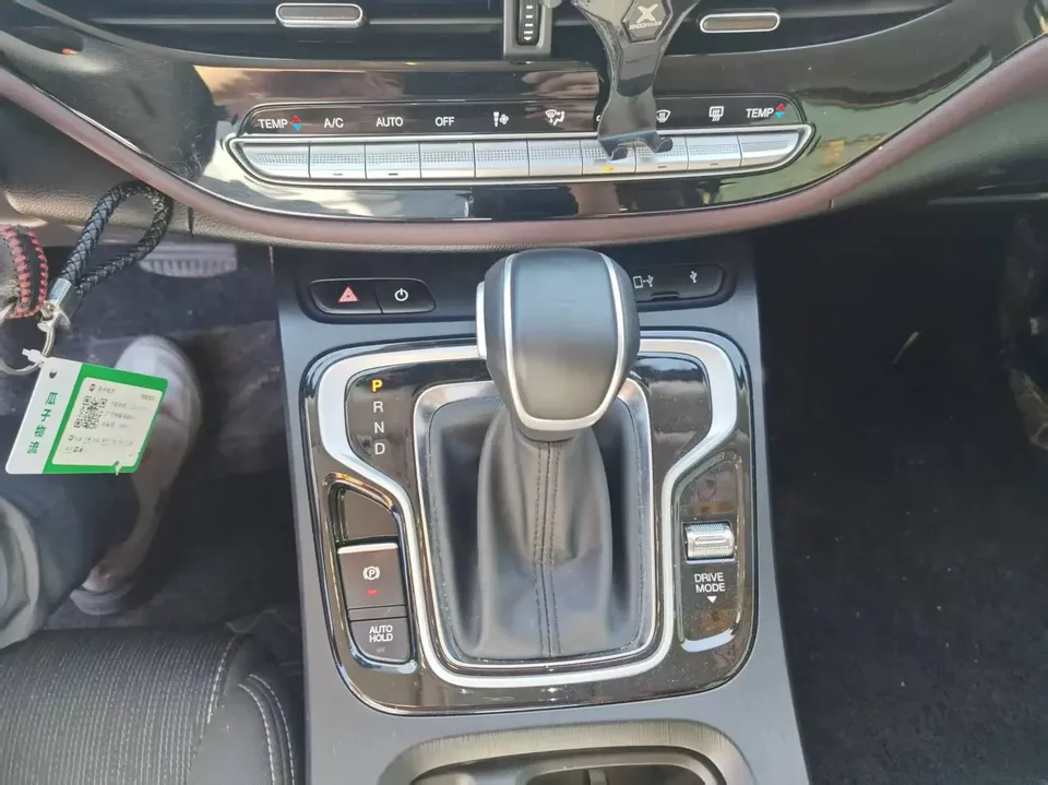 GAC Trumpchi M6 Trumpchi M6 2021 Pro 270T Automatic Elite Edition 2022 — thumbnail 3