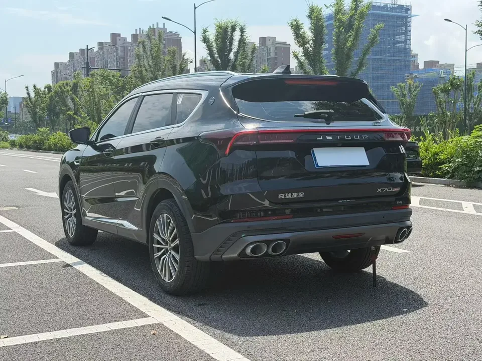 Jetour Jietu X70 PLUS Jietu X70 PLUS 2023 1.5T DCT Brave PLUS 5-seater 2024 — thumbnail 4