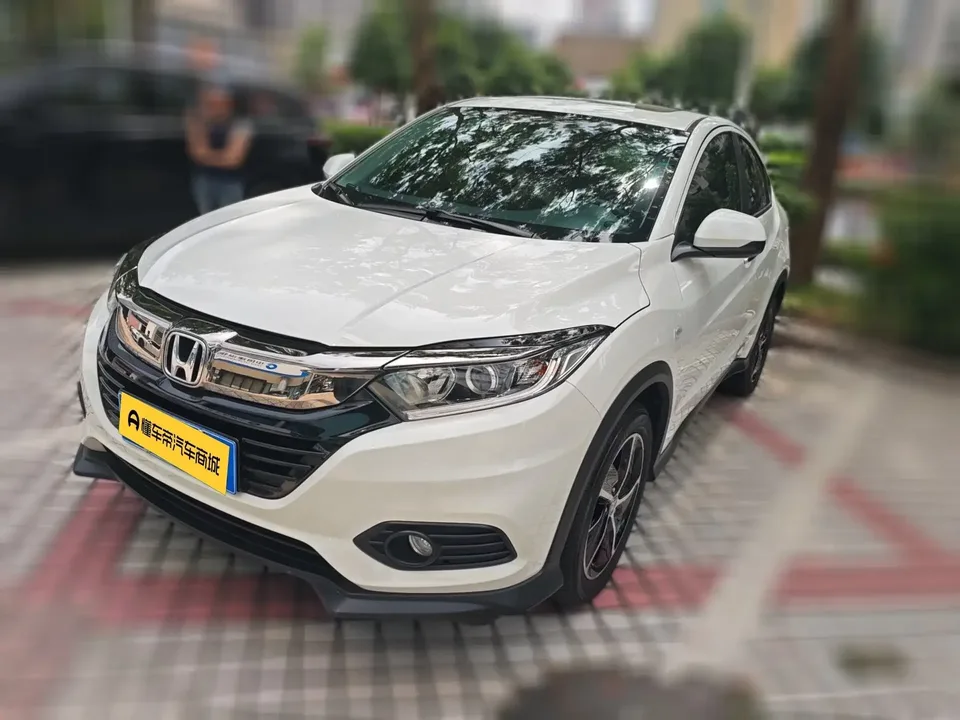 Honda VEZEL Binzhi 2020 1.5L CVT Pioneer Edition 2022 — photo 1, buy with delivery to Moscow
