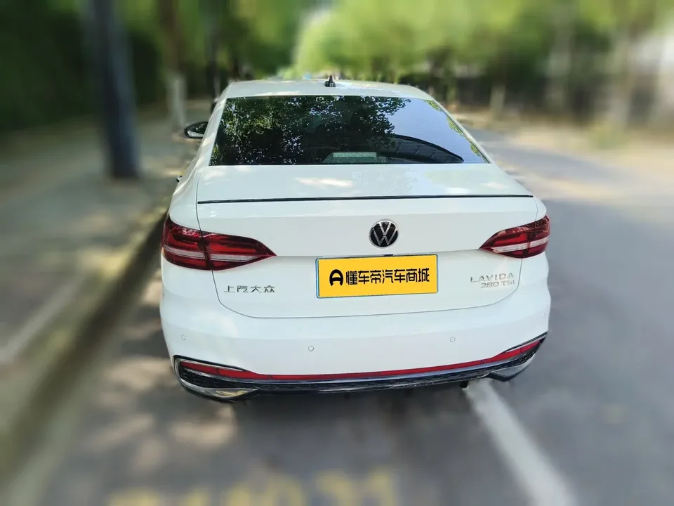 Volkswagen Lavida Lavida 2023 280TSI DSG Starry Sky Edition 2023 — thumbnail 2