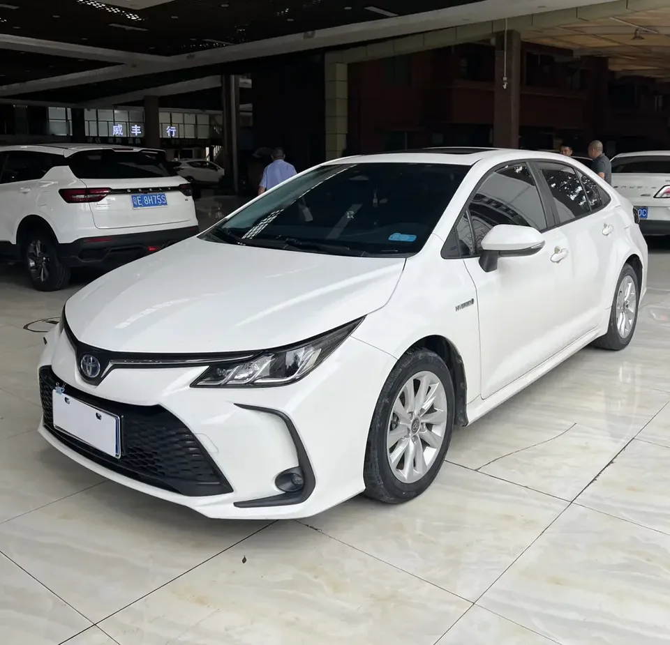 Toyota Corolla Corolla 2023 Intelligent Electric Hybrid Dual Engine 1.8L E-CVT Elite Edition 2023 — photo 1, buy with delivery to Moscow