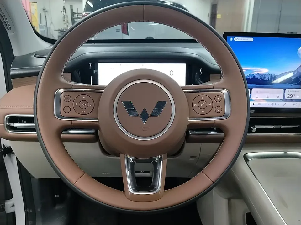 Wuling Bingo S Bingo S 2025 430km Flagship Model 2025 — thumbnail 4
