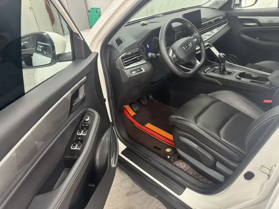 Geely Vision X6 Vision X6 2021 PRO 1.4T Manual Premium 2022 — thumbnail 4