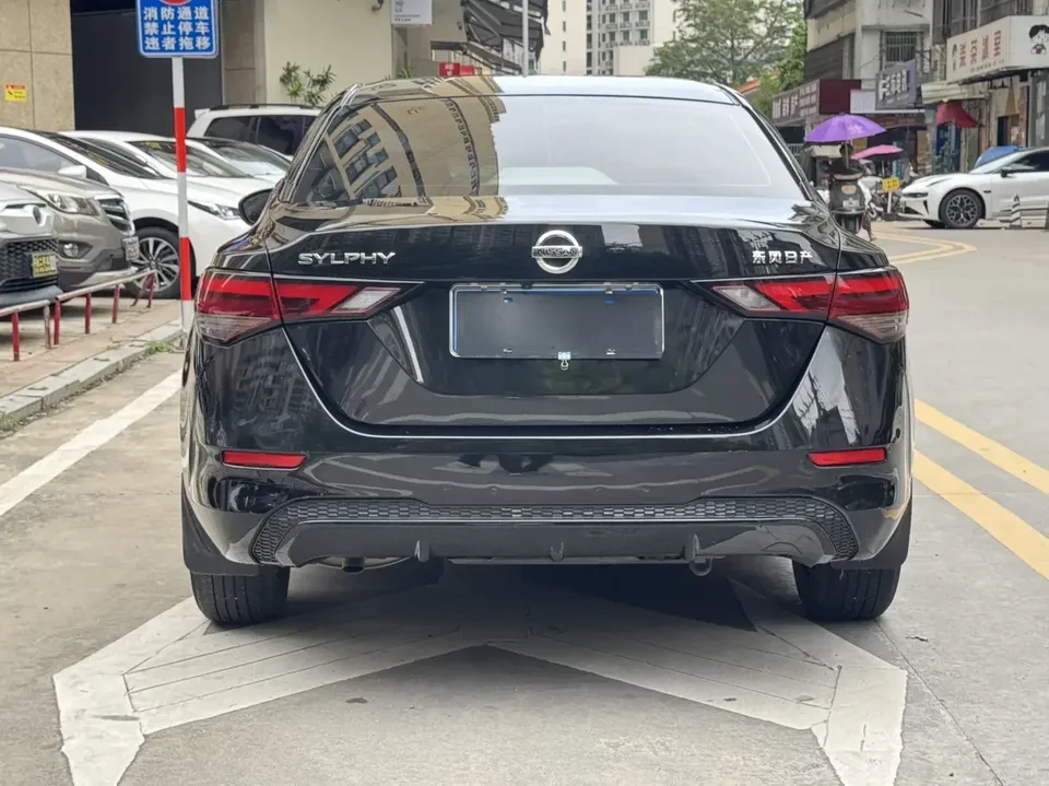 Nissan Sylphy Sylphy 2021 1.6L XL CVT Enjoy Edition 2022 — thumbnail 2