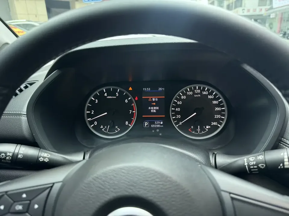 Nissan Sylphy Sylphy 2021 1.6L XL CVT Enjoy Edition 2022 — thumbnail 4