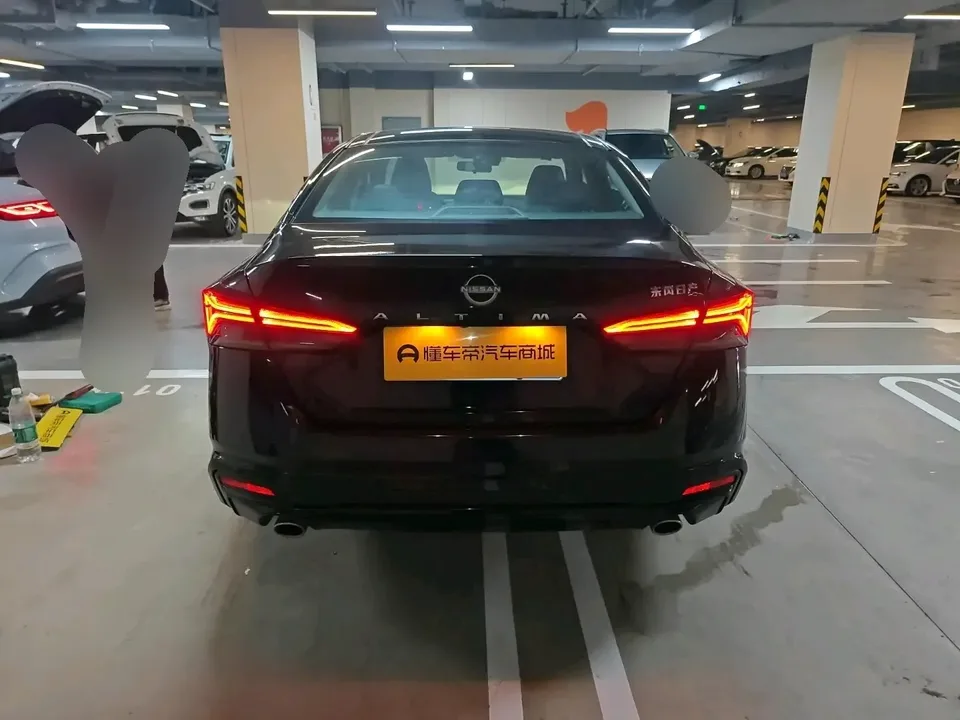 Nissan Altima Sound of nature 2022 2.0L XL-TLS Enjoy Edition 2023 — thumbnail 2