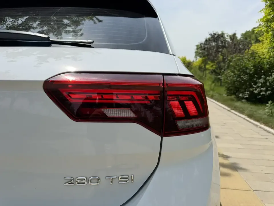 Volkswagen T-Roc TANG 2022 280TSI DSG 2WD Comfort PLUS 2022 — thumbnail 3