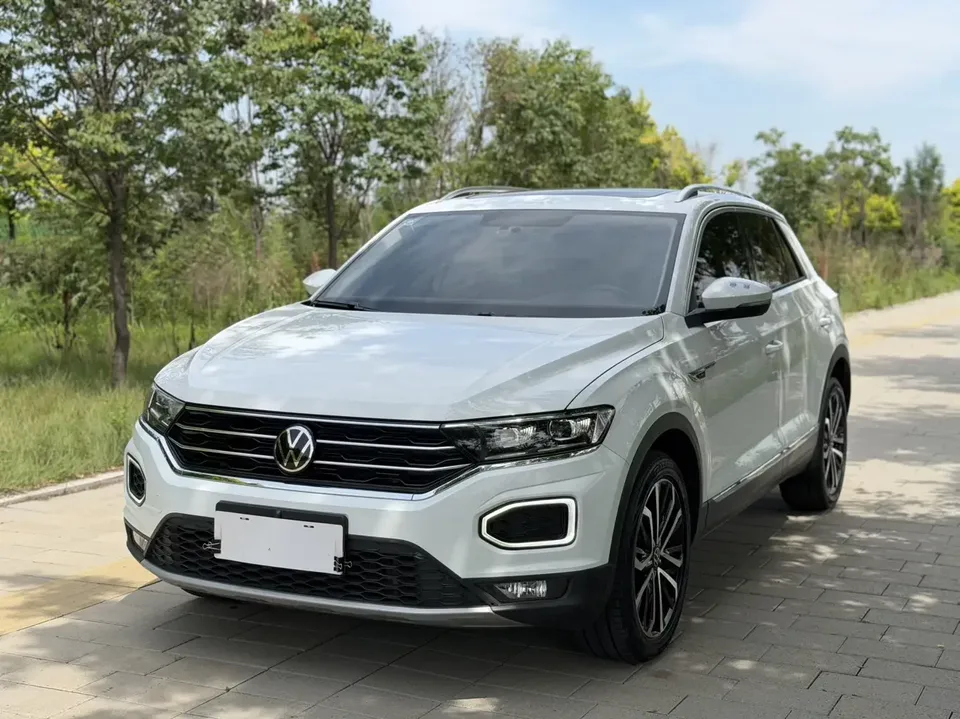 Volkswagen T-Roc TANG 2022 280TSI DSG 2WD Comfort PLUS 2022 — photo 1, buy with delivery to Moscow