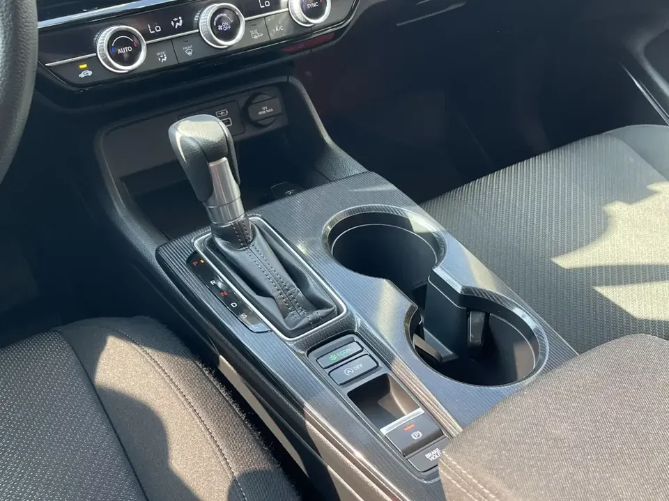 Honda Integra Style 2023 240TURBO CVT Tech Edition 2024 — thumbnail 3