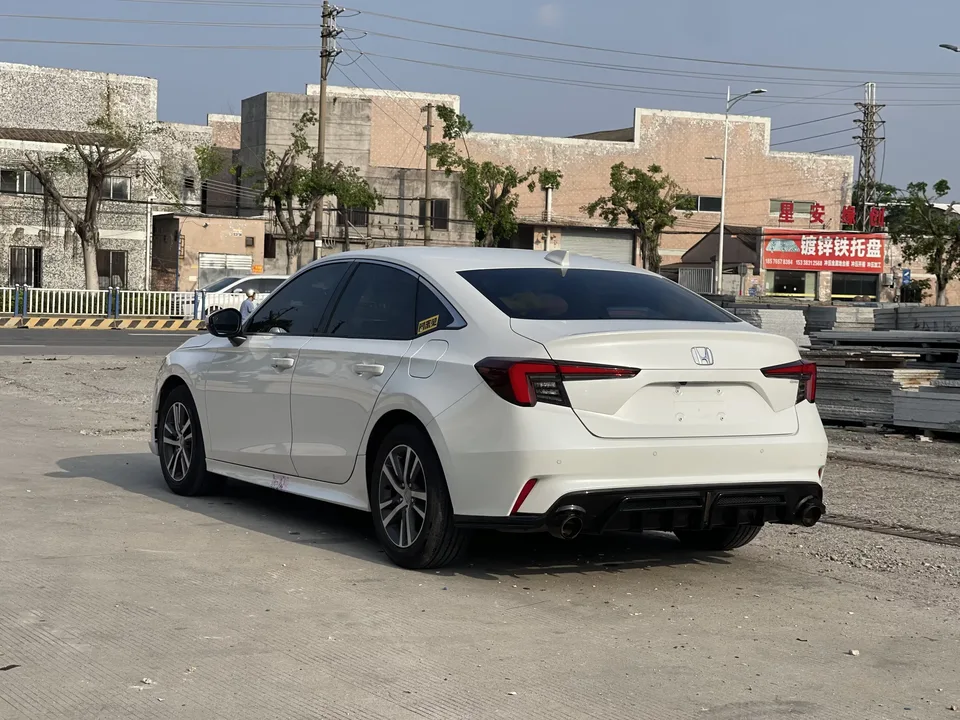 Honda Integra Style 2023 240TURBO CVT Deluxe Edition 2024 — миниатюра 2