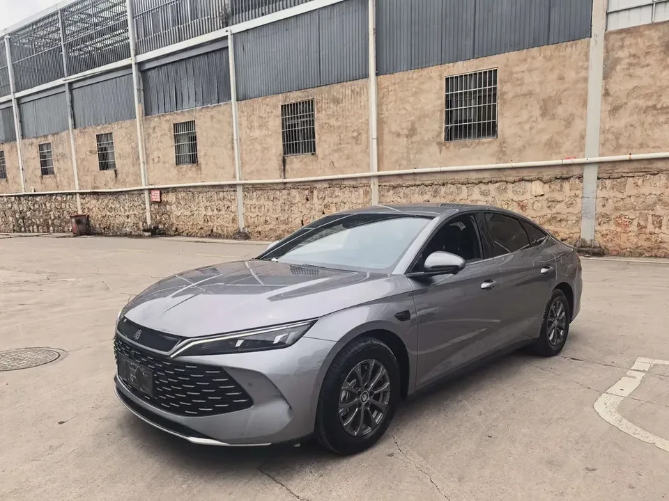 BYD Qin L DM Qin L DM 2025 DM-i 80KM Intelligent Driving Edition 2025 — photo 1, buy with delivery to Moscow