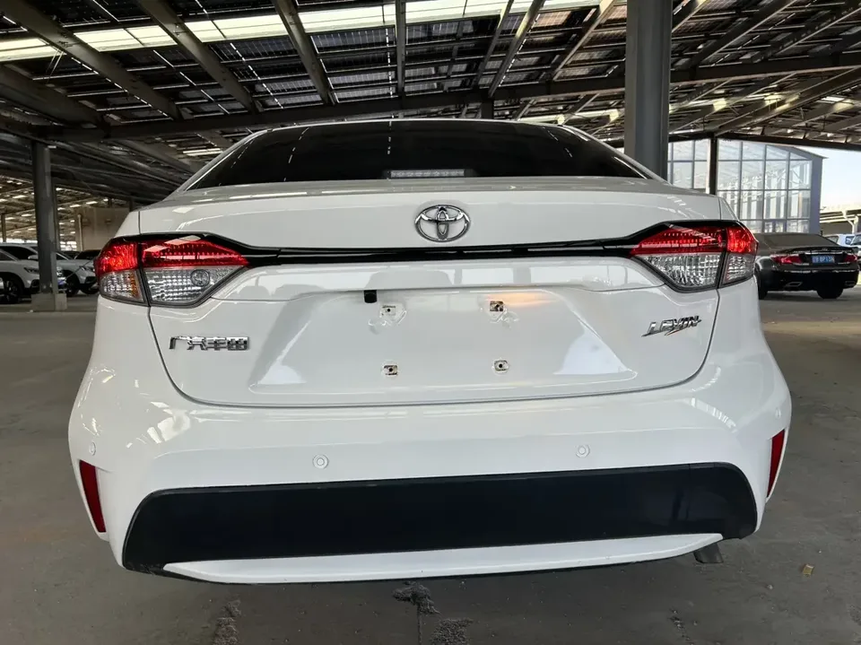 Toyota Levin Lei Ling 2021 TNGA 1.5L Leading Edition 2022 — thumbnail 2