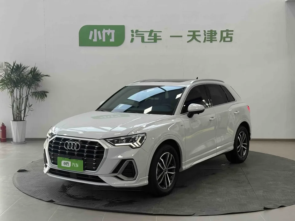 Audi Q3 Audi Q3 2022 35 TFSI Progressive Dynamic 2023 — photo 1, buy with delivery to Moscow
