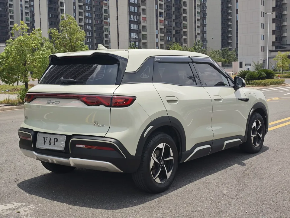 BYD Yuan Up Yuan UP 2024 401KM Leading Type 2024 — thumbnail 2
