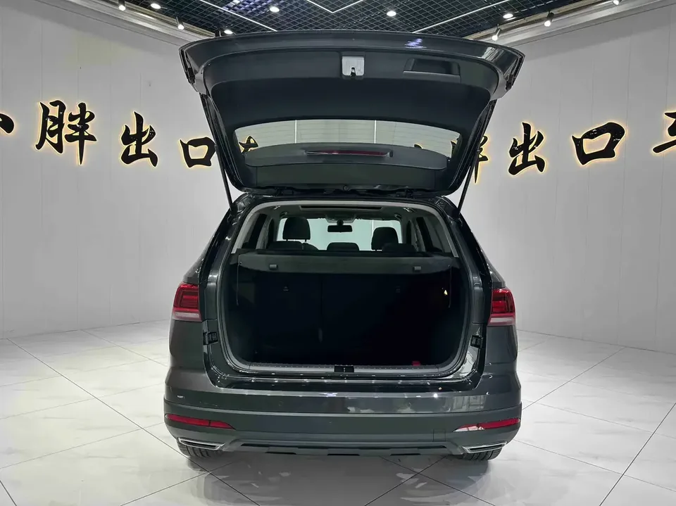 Volkswagen Tharu tuyue 2022 280TSI 2WD Deluxe Edition 2022 — thumbnail 2