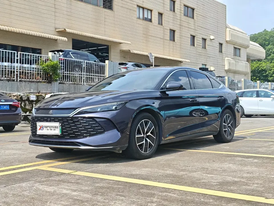 BYD Qin L DM Qin L DM 2024 DM-i 80KM Beyond 2024 — photo 1, buy with delivery to Moscow